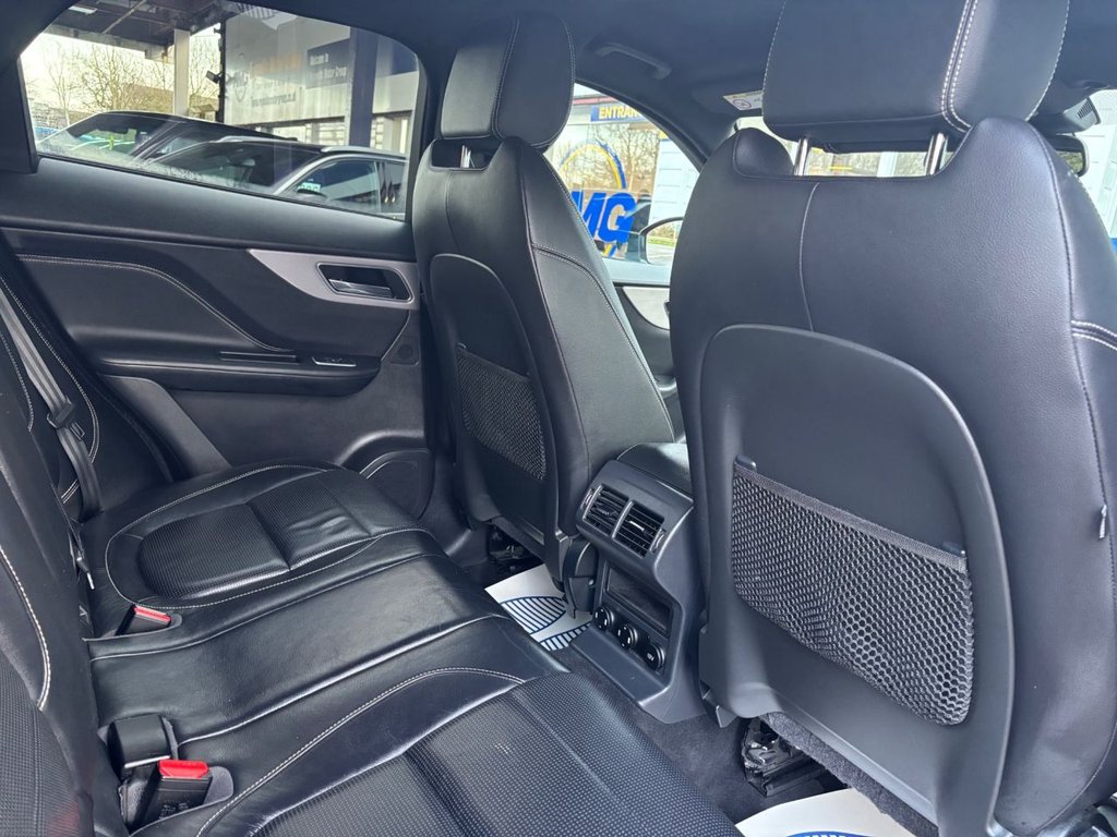 Used Jaguar F-Pace 2018 for sale - 76950331: Photo 4