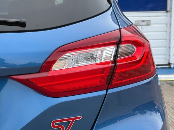 Used Ford Fiesta 2020 for sale - 76147360: Photo 34