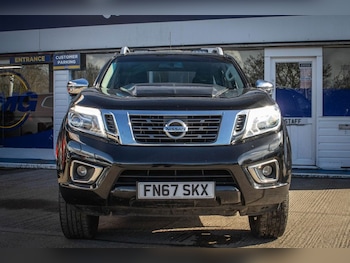 Used Nissan Navara 2017 for sale - 78256209: Photo