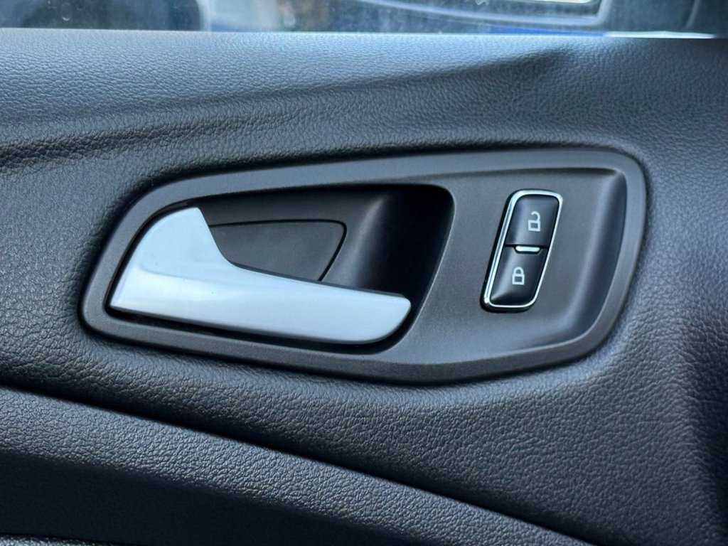 Used Ford Kuga 2016 for sale - 76386688: Photo 33