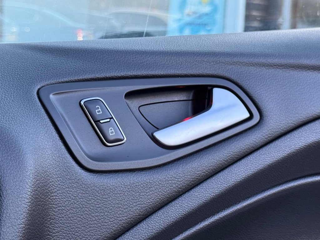 Used Ford Kuga 2016 for sale - 76386688: Photo 38