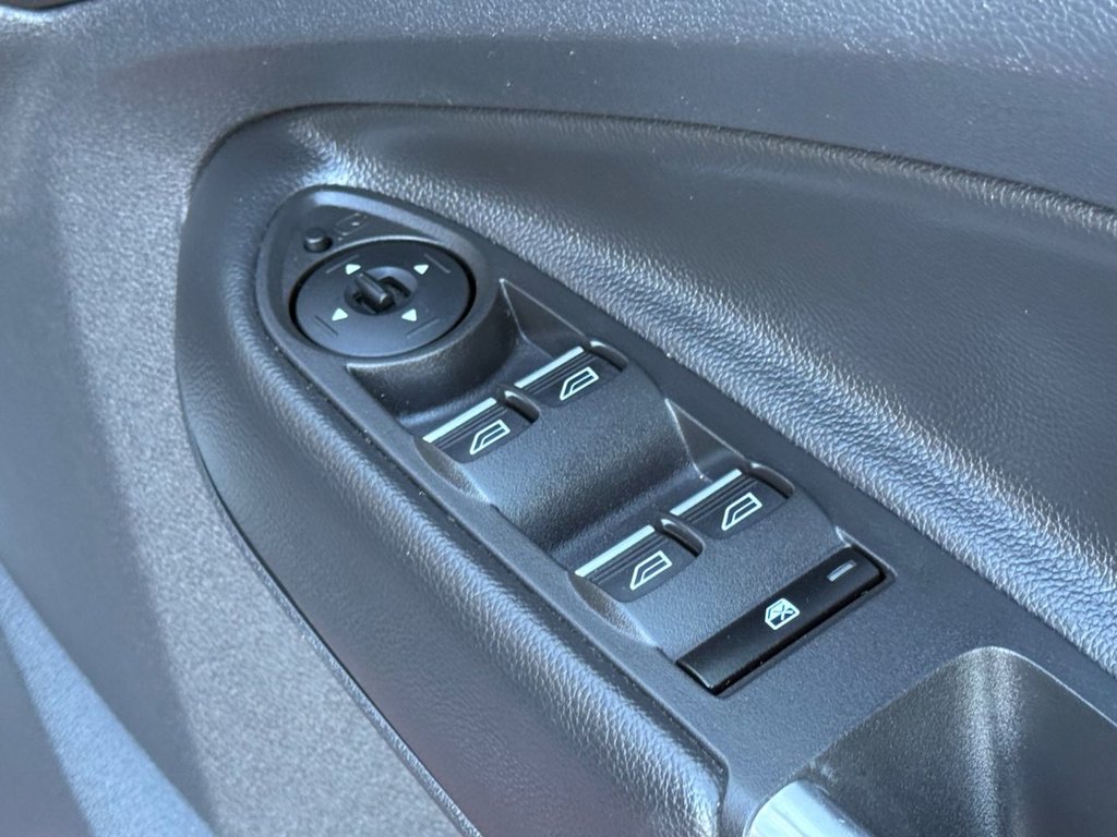 Used Ford Kuga 2016 for sale - 76386688: Photo 39