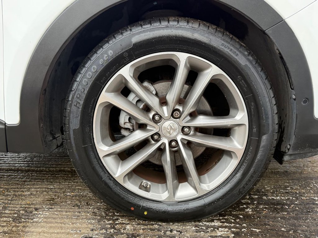 Used Hyundai Santa Fe 2016 for sale - 76582229: Photo 24