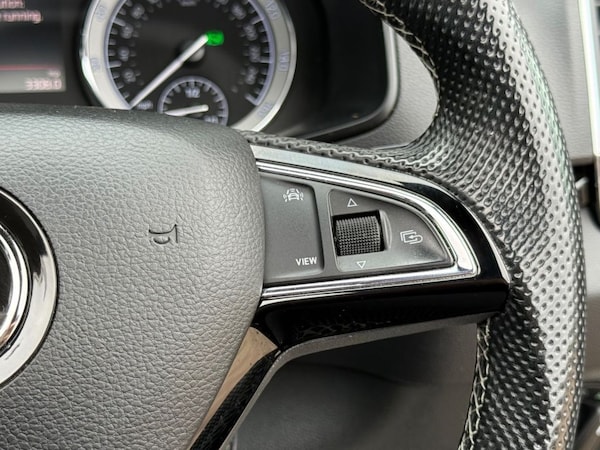 Used Skoda Karoq 2020 for sale - 75998508: Photo 24