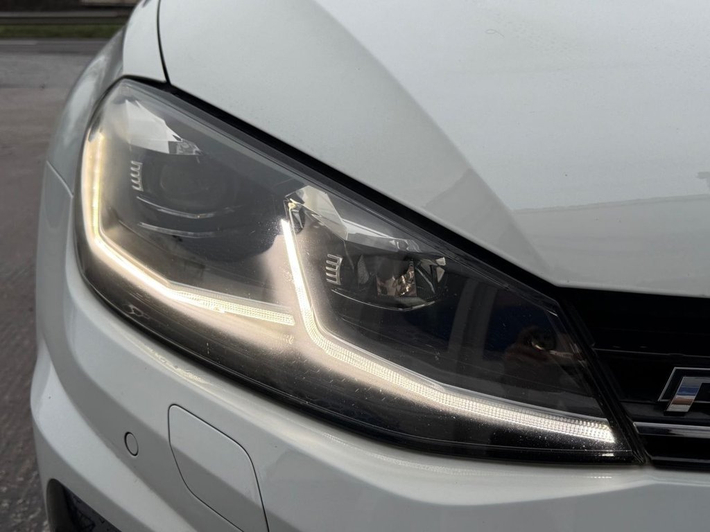 Used Volkswagen Golf 2017 for sale - 77384071: Photo 35