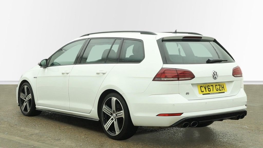 Used Volkswagen Golf 2017 for sale - 77384071: Photo 9