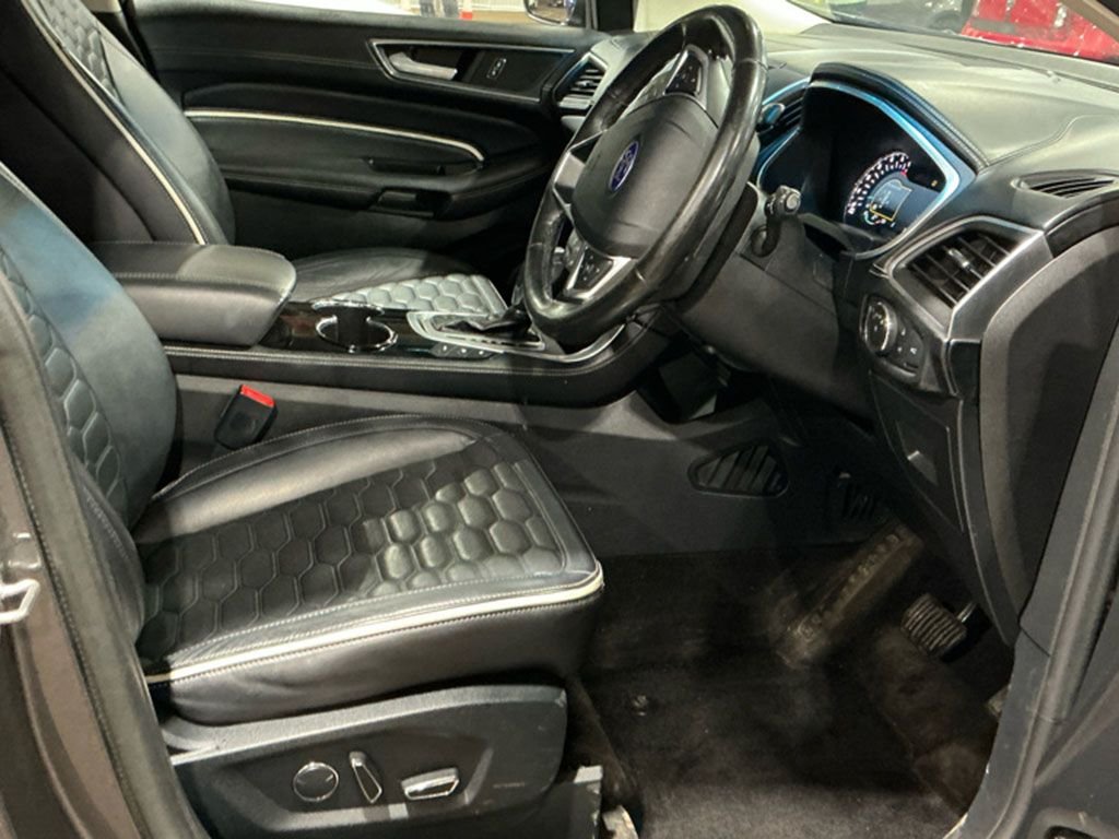 Used Ford Edge 2017 for sale - 76698071: Photo 3