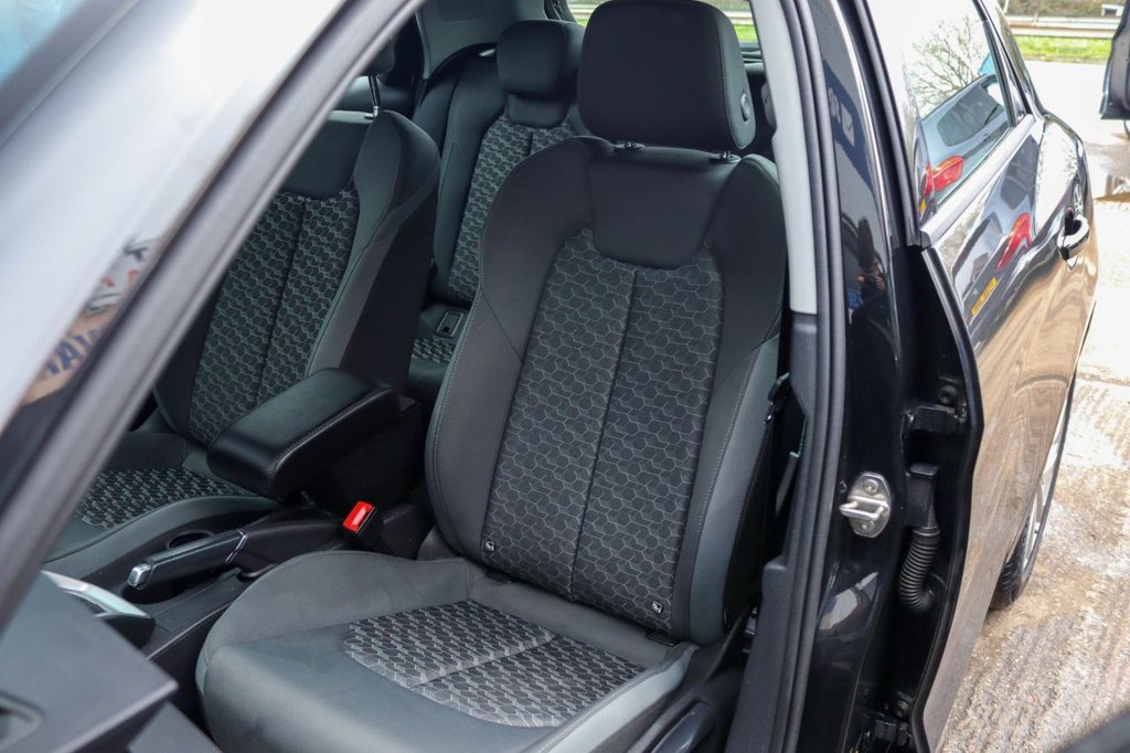 Used Audi A1 2021 for sale - 77835608: Photo 3