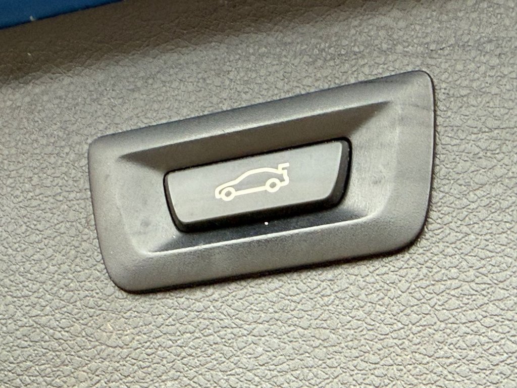 Used BMW 2 Series 2018 for sale - 77642332: Photo 13