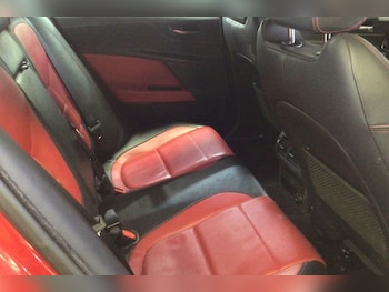 Used Jaguar XE 2017 for sale - 75703779: Photo