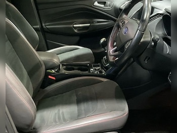 Used Ford Kuga 2019 for sale - 76950128: Photo