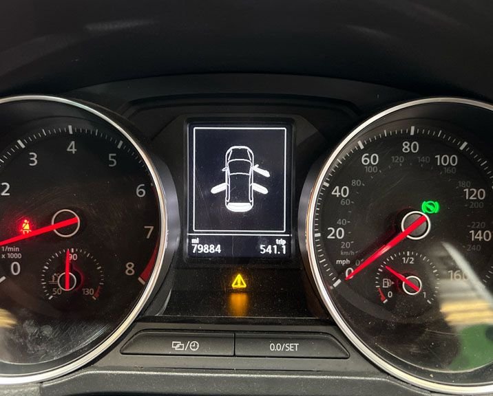 Used Volkswagen Polo 2016 for sale - 76417895: Photo 6