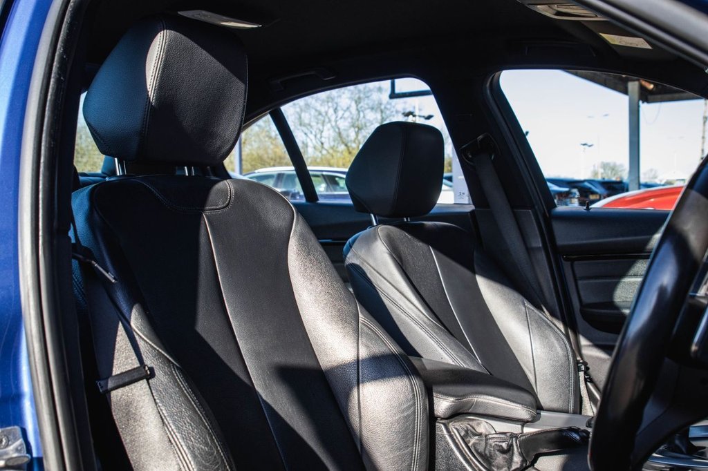 Used BMW 3 Series 2017 for sale - 77959679: Photo 13