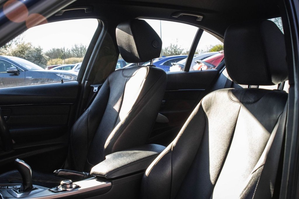 Used BMW 3 Series 2017 for sale - 77959679: Photo 18