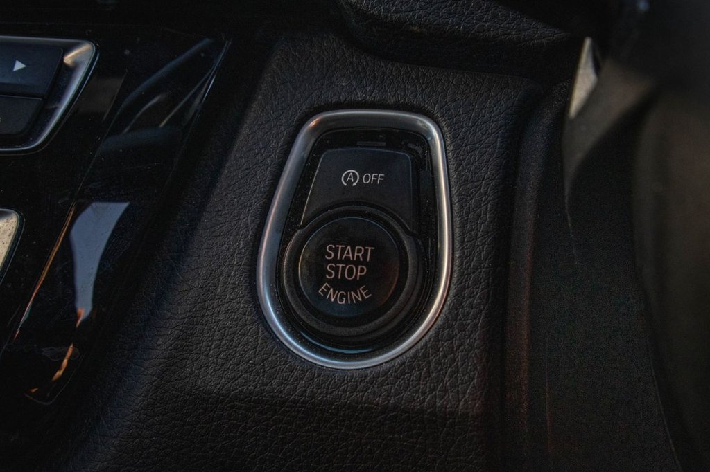 Used BMW 3 Series 2017 for sale - 77959679: Photo 27