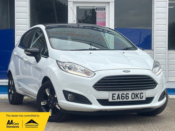 Used Ford Fiesta 2016 for sale - 76202727: Photo 1