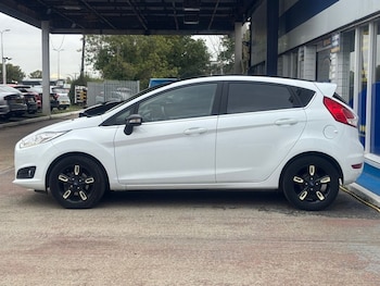 Used Ford Fiesta 2016 for sale - 76202727: Photo 4