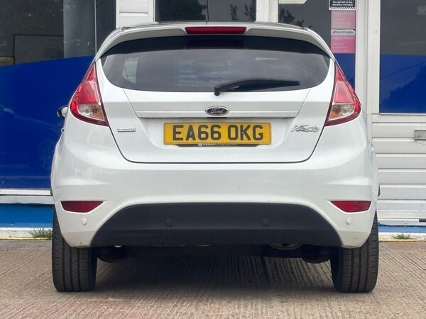 Used Ford Fiesta 2016 for sale - 76202727: Photo 7