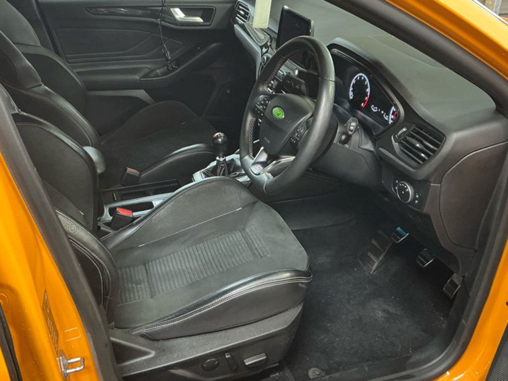 Used Ford Focus 2020 for sale - 77153823: Photo 3