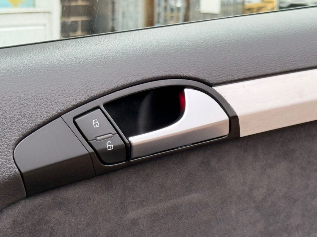 Used Audi Q7 2014 for sale - 77355669: Photo 32