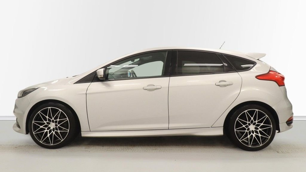 Used Ford Focus 2018 for sale - 77122167: Photo 14