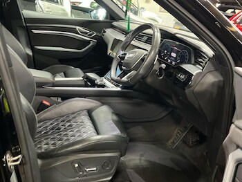 Used Audi e-tron 2021 for sale - 78256556: Photo