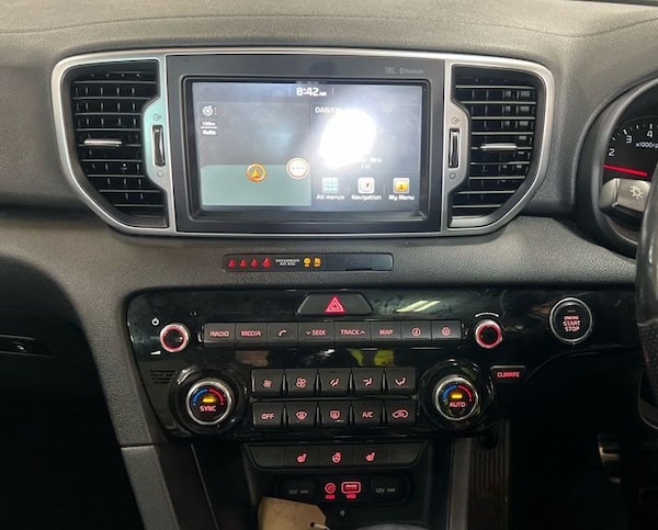 Used Kia Sportage 2018 for sale - 76291799: Photo 2