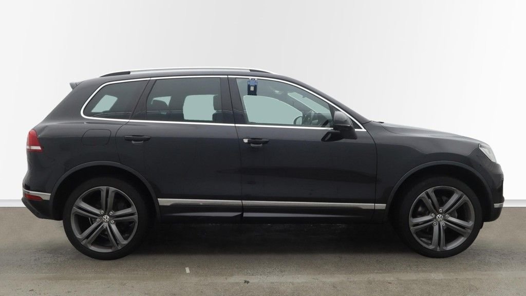 Used Volkswagen Touareg 2016 for sale - 76950126: Photo 13