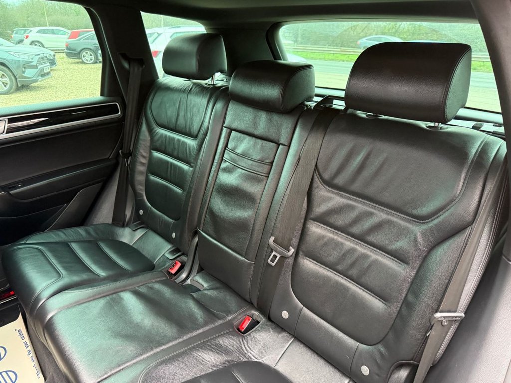 Used Volkswagen Touareg 2016 for sale - 76950126: Photo 15