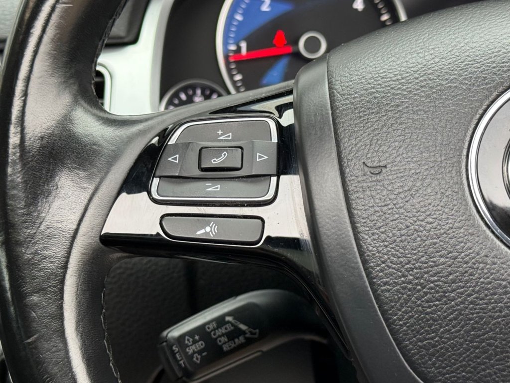 Used Volkswagen Touareg 2016 for sale - 76950126: Photo 23
