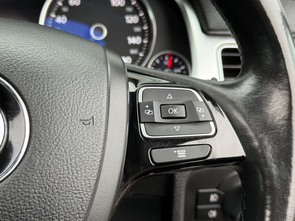 Used Volkswagen Touareg 2016 for sale - 76950126: Photo 24