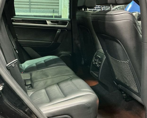 Used Volkswagen Touareg 2016 for sale - 76950126: Photo 4