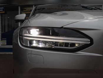Used Volvo S90 2018 for sale - 78764964: Photo