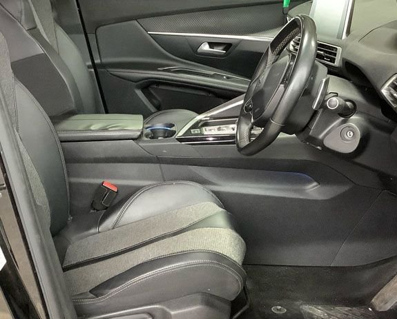 Used Peugeot 3008 2017 for sale - 76496908: Photo 3