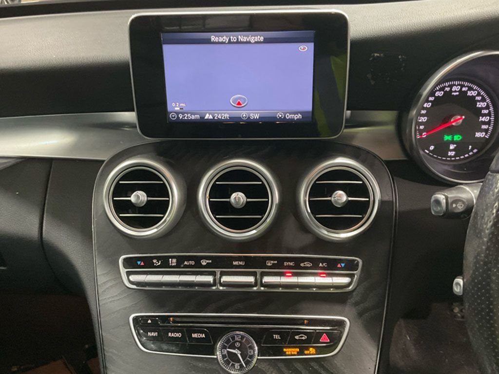 Used Mercedes-Benz C Class 2017 for sale - 77959806: Photo 2