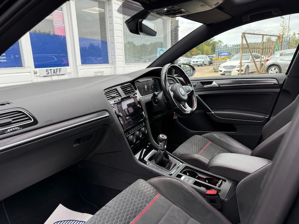 Used Volkswagen Golf 2018 for sale - 76235560: Photo 17