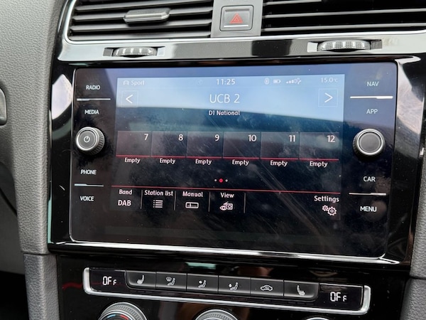 Used Volkswagen Golf 2018 for sale - 76235560: Photo 28