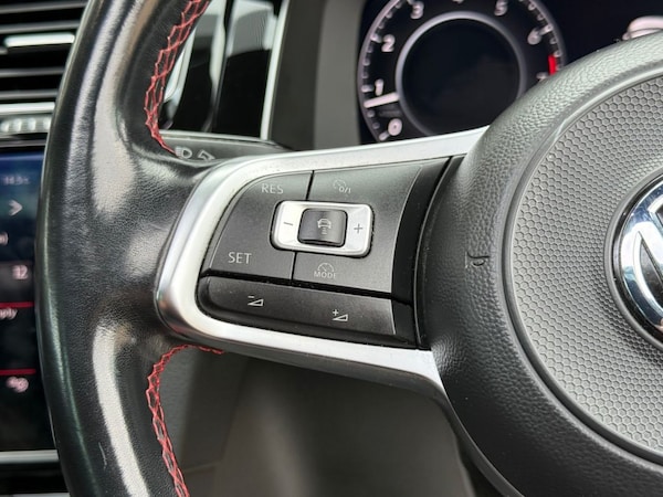 Used Volkswagen Golf 2018 for sale - 76235560: Photo 31