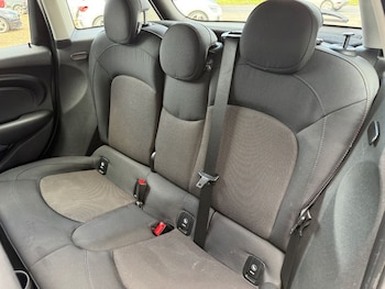 Used MINI Hatch 2019 for sale - 76395729: Photo