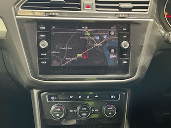 Used Volkswagen Tiguan 2018 for sale - 78875779: Photo
