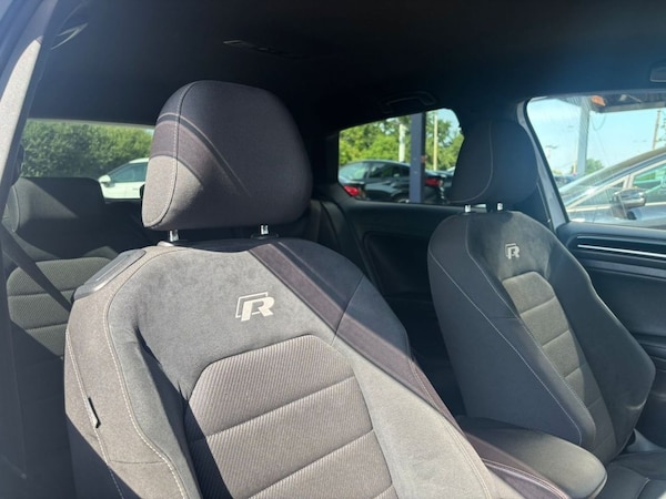 Used Volkswagen Golf 2018 for sale - 75666000: Photo 10
