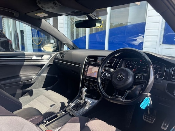 Used Volkswagen Golf 2018 for sale - 75666000: Photo 12