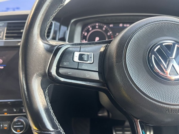 Used Volkswagen Golf 2018 for sale - 75666000: Photo 18