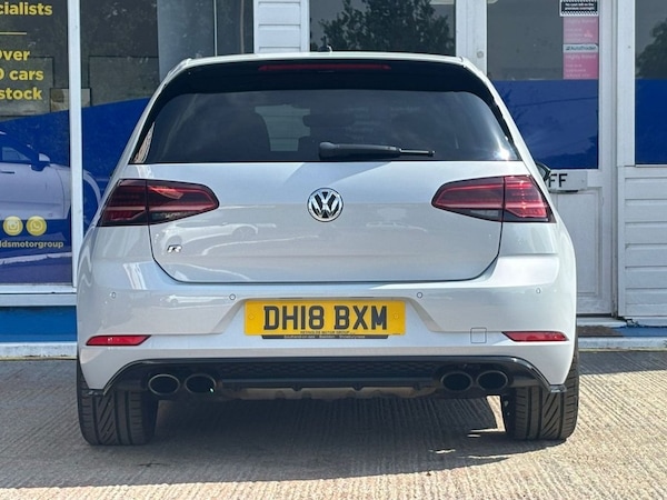 Used Volkswagen Golf 2018 for sale - 75666000: Photo 7