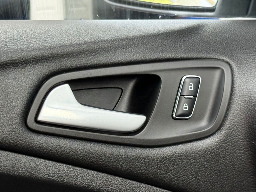 Used Ford Kuga 2016 for sale - 76546614: Photo 26