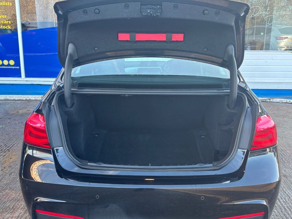 Used BMW 3 Series 2017 for sale - 76950374: Photo 16