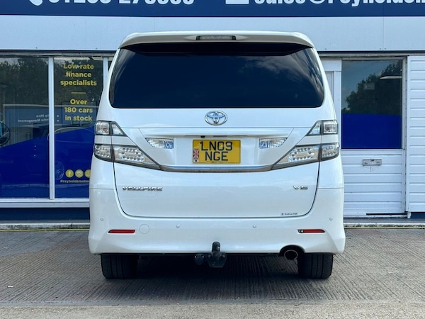 Used Toyota Vellfire 2021 for sale - 75665786: Photo 10