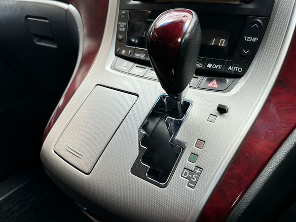 Used Toyota Vellfire 2021 for sale - 75665786: Photo 37