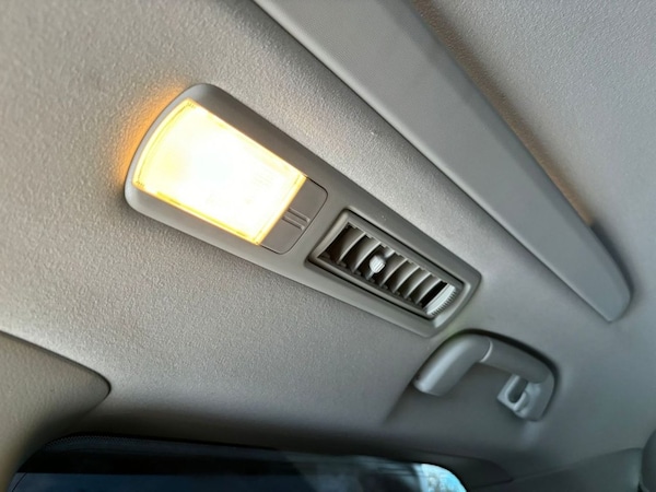 Used Toyota Vellfire 2021 for sale - 75665786: Photo 48