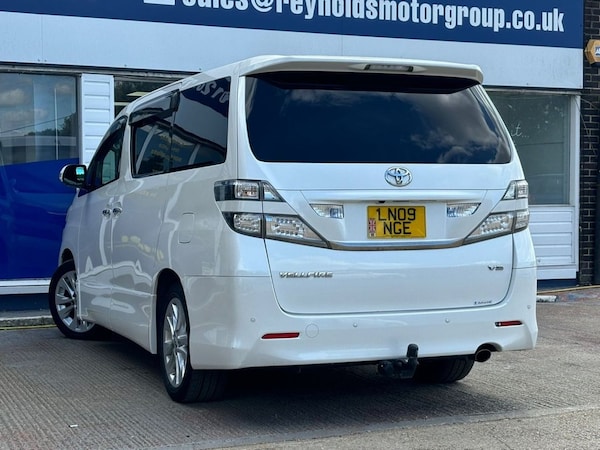 Used Toyota Vellfire 2021 for sale - 75665786: Photo 9